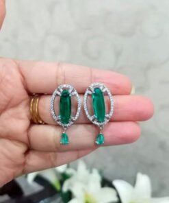 ✨ Green Stone Silver Earrings 💎
