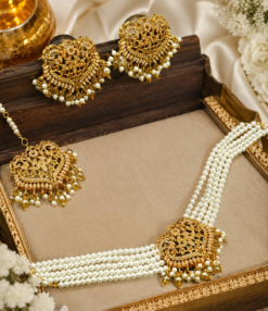 9 Ratan Jewelry Set – Mala, Earrings & Bandiya